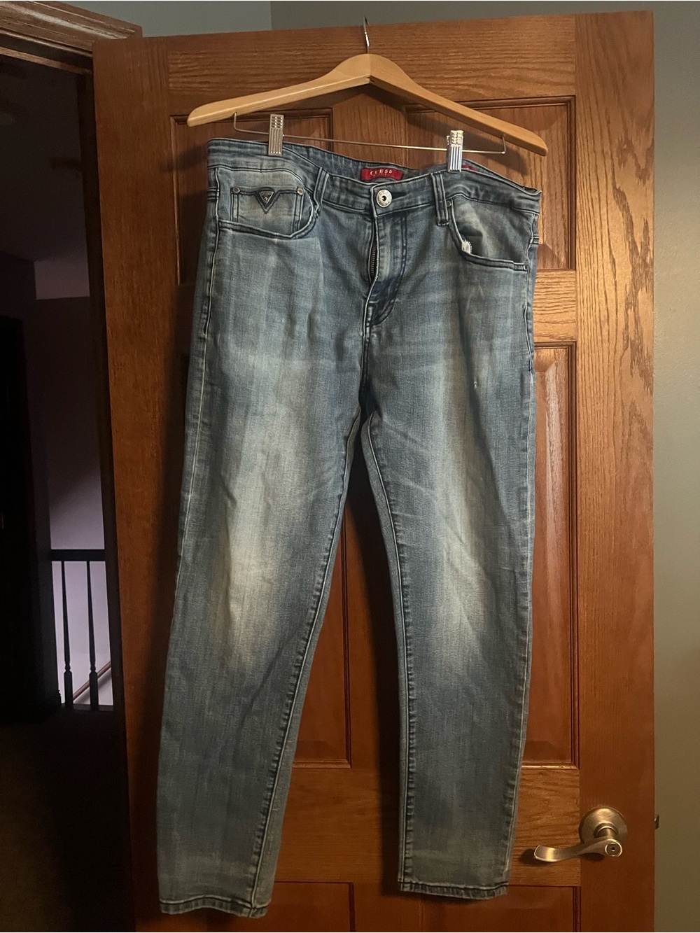 Guess Men's Light Blue Washed Slim Straight Jeans 34x30